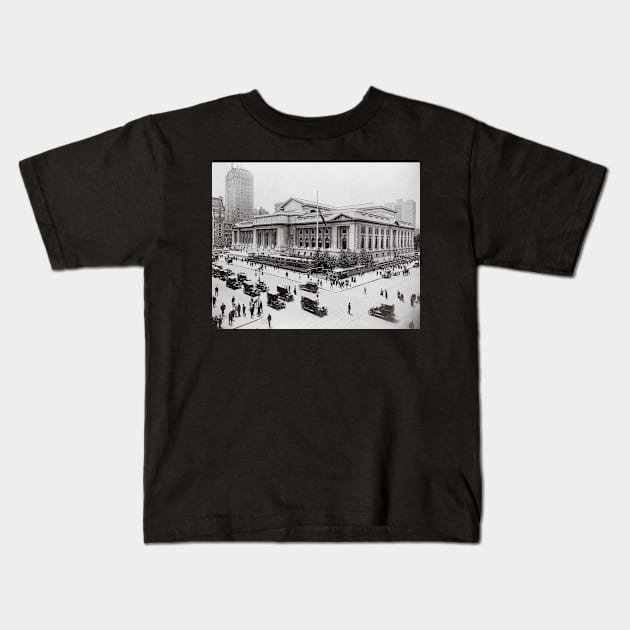 New York Public Library, 1915. Vintage Photo Kids T-Shirt by historyphoto